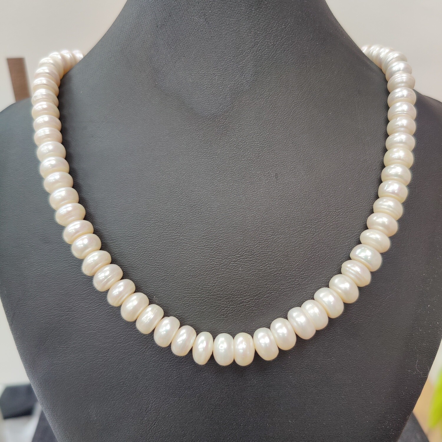 White Pearl Necklace