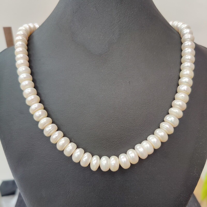 White Pearl Necklace