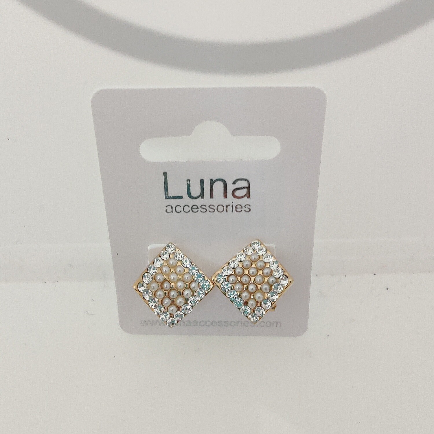 Dimond Shaped Diamante and Pearl Earrings