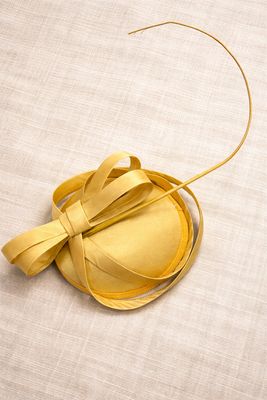 Gold Fascinator