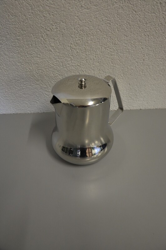 Kaffeekrug 2 Lt. Chromstahl