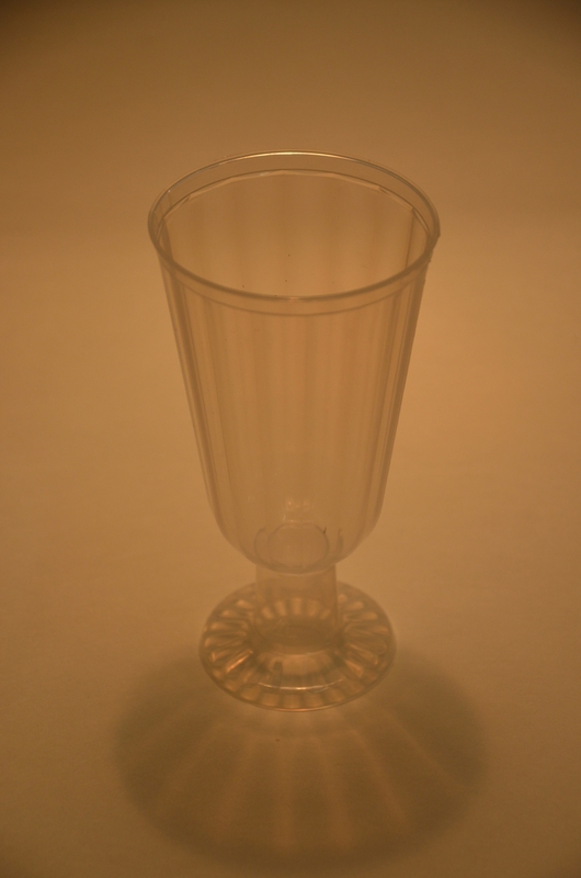 Kaffee-Fertig Becher mit Fuss, 150er Karton