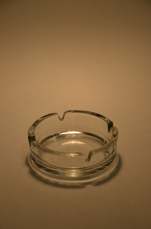 Glas-Aschenbecher