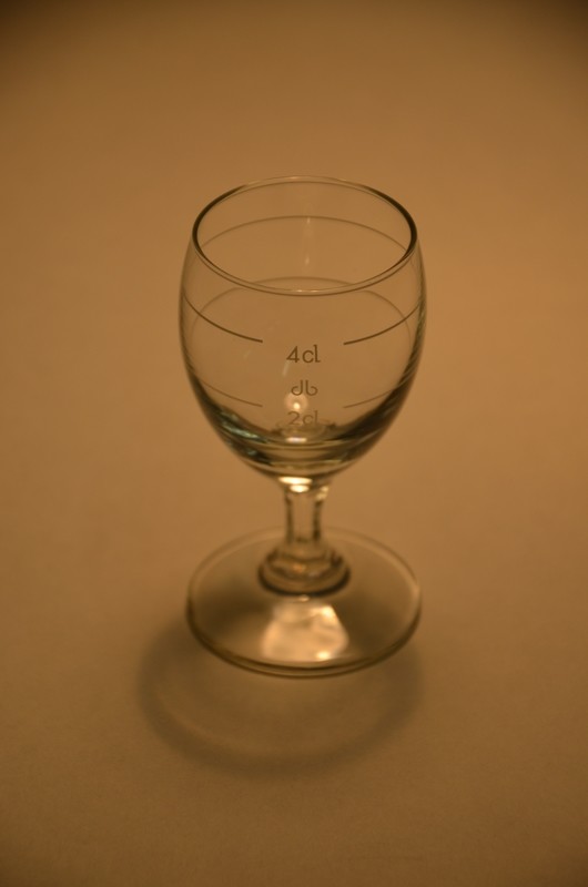 Schnapsglas 2+4 cl