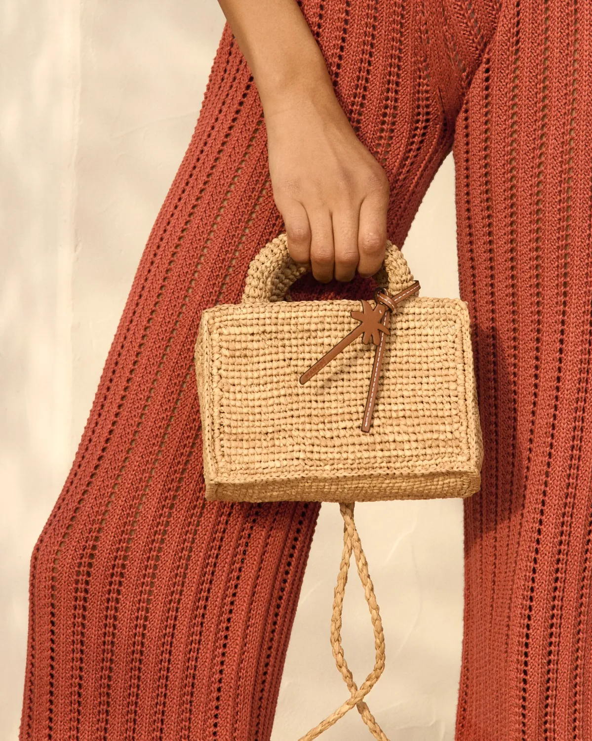 MANEBÍ - Raffia Sunset Bag Mini Palm Leather Tag