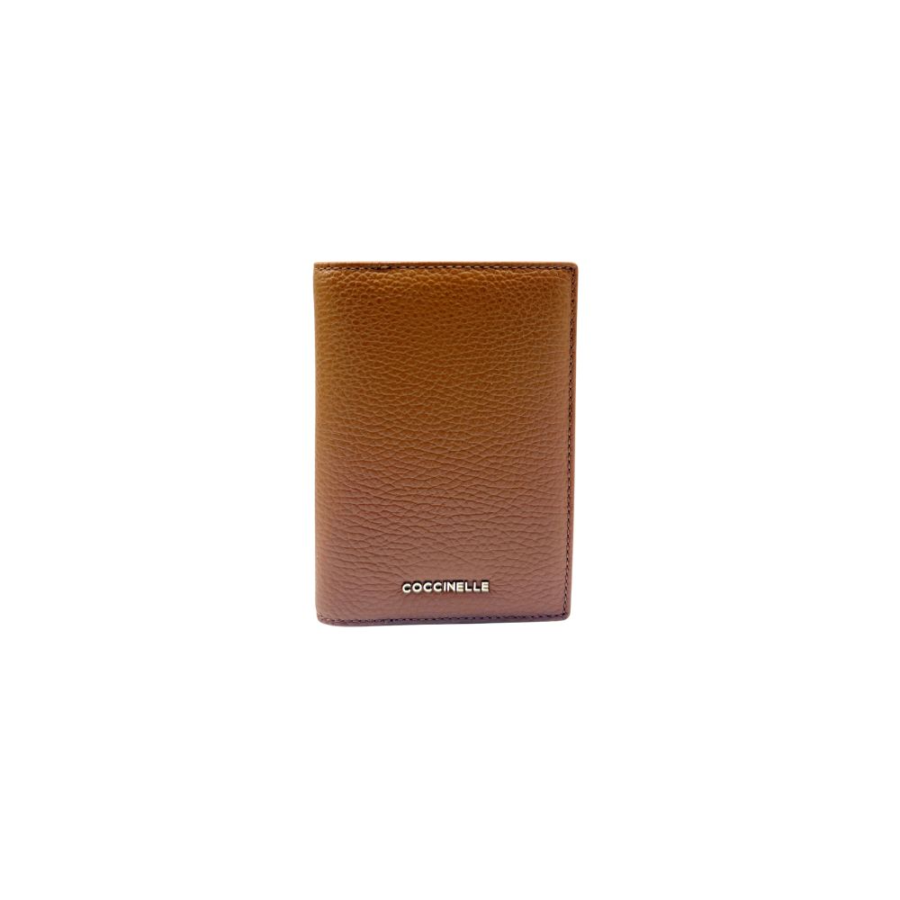 COCCINELLE - Metallic Soft Portapassaporto - Cognac COCCINELLE - Metallic Soft Portapassaporto - Cognac