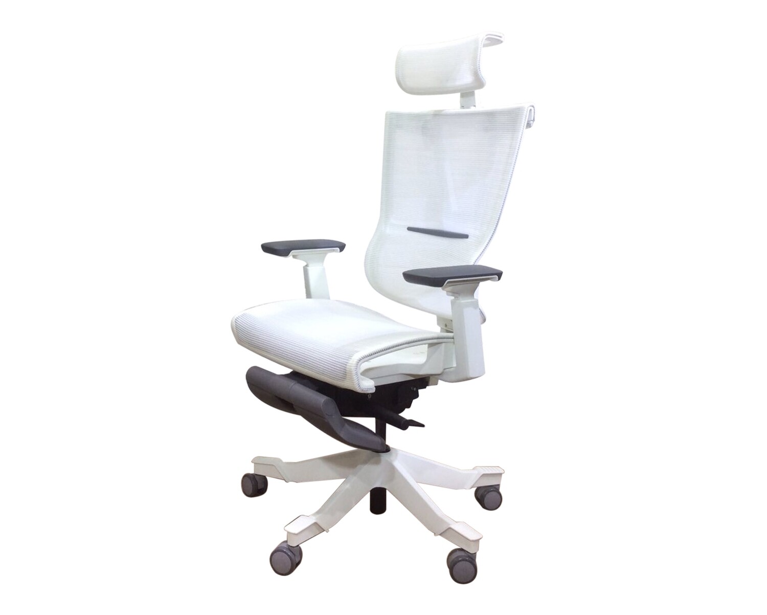 XTM AlphaX Multi Functional Gaming Chair With Footrest (White) (2