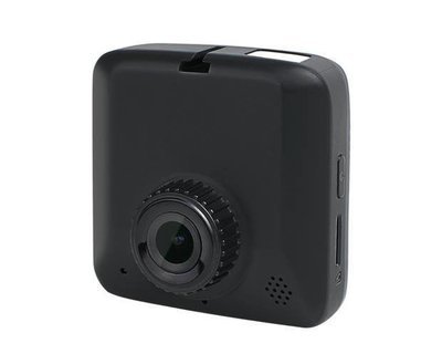 Qube XCAM U90 DashCam (Micro SD Card not included)