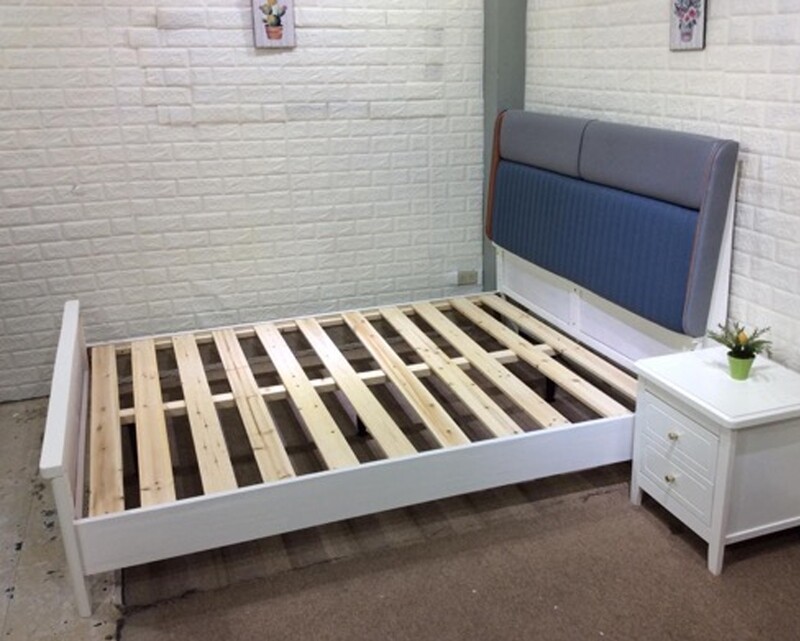 Flotti Dorcas Solid Thailand Rubberwood Bed Frame (Double) (Side Drawers Are Not Included)