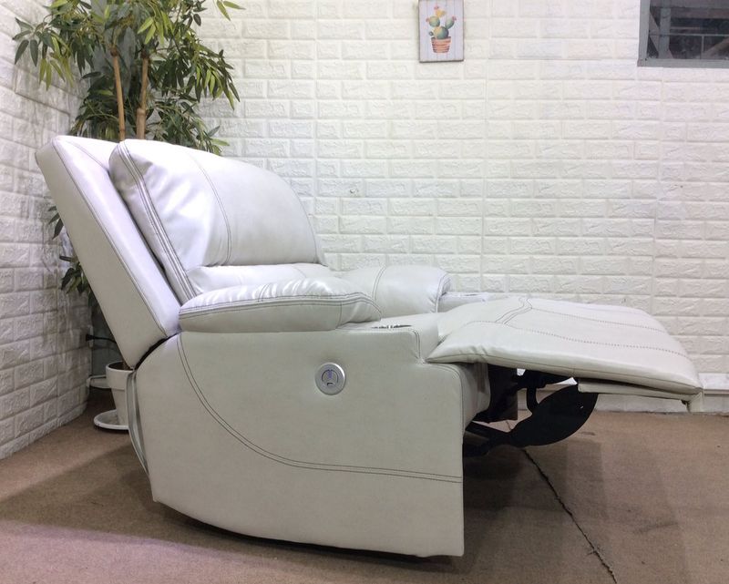 Flotti Fiora Oversized Wide Seat (Power Recliner)  with Cup Holder (Beige)
