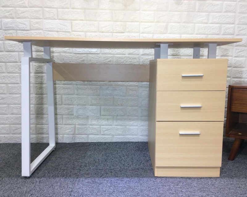 Ofix TD-2011 (110*54) Office Table (Beech)