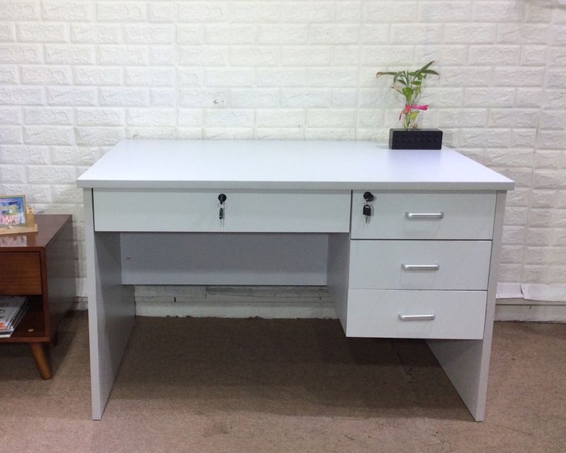 Ofix CT2001  (120*75) Office Table (Beige, White)