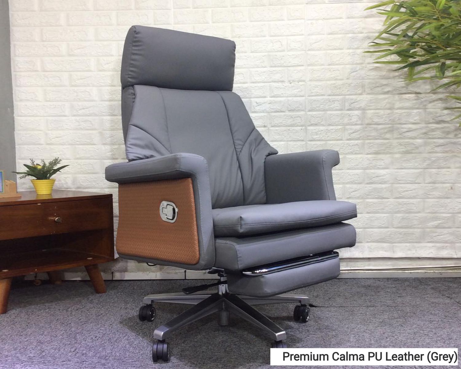 Ofix Premium Calma w/ Footrest PU Leather Executive Chair (Grey, Beige, Black), Model &amp; Color: Premium Calma PU Leather (Grey)