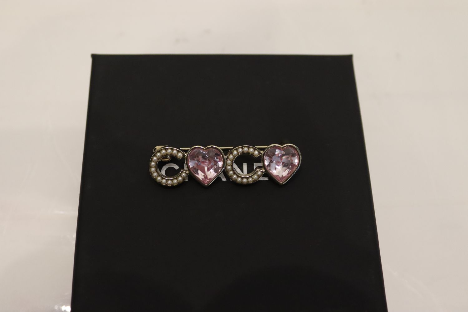 BROOCH, 5100000233844