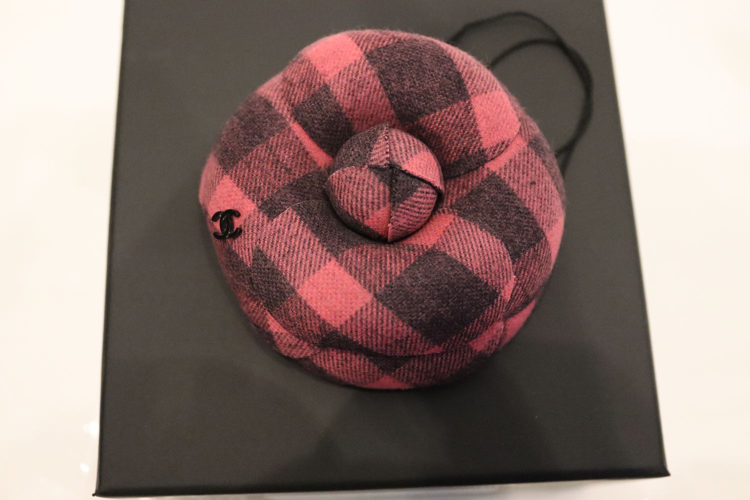 BROOCH, 5100000239778