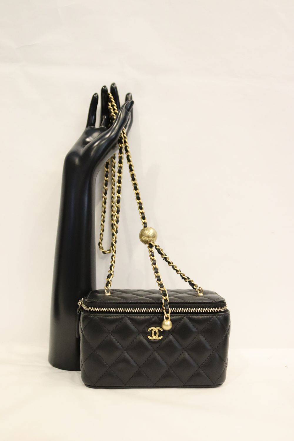 VANITY W/CHAIN, 5100000228574