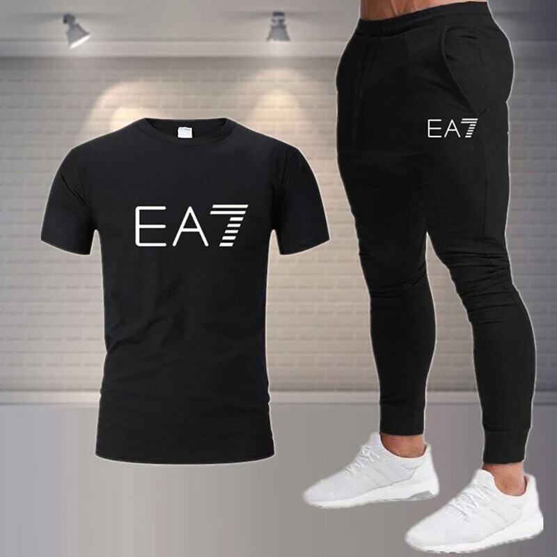 Casual Men&#39;s T-shirt + Pants Suit Luxury Brand