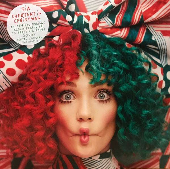 Sia – Everyday Is Christmas