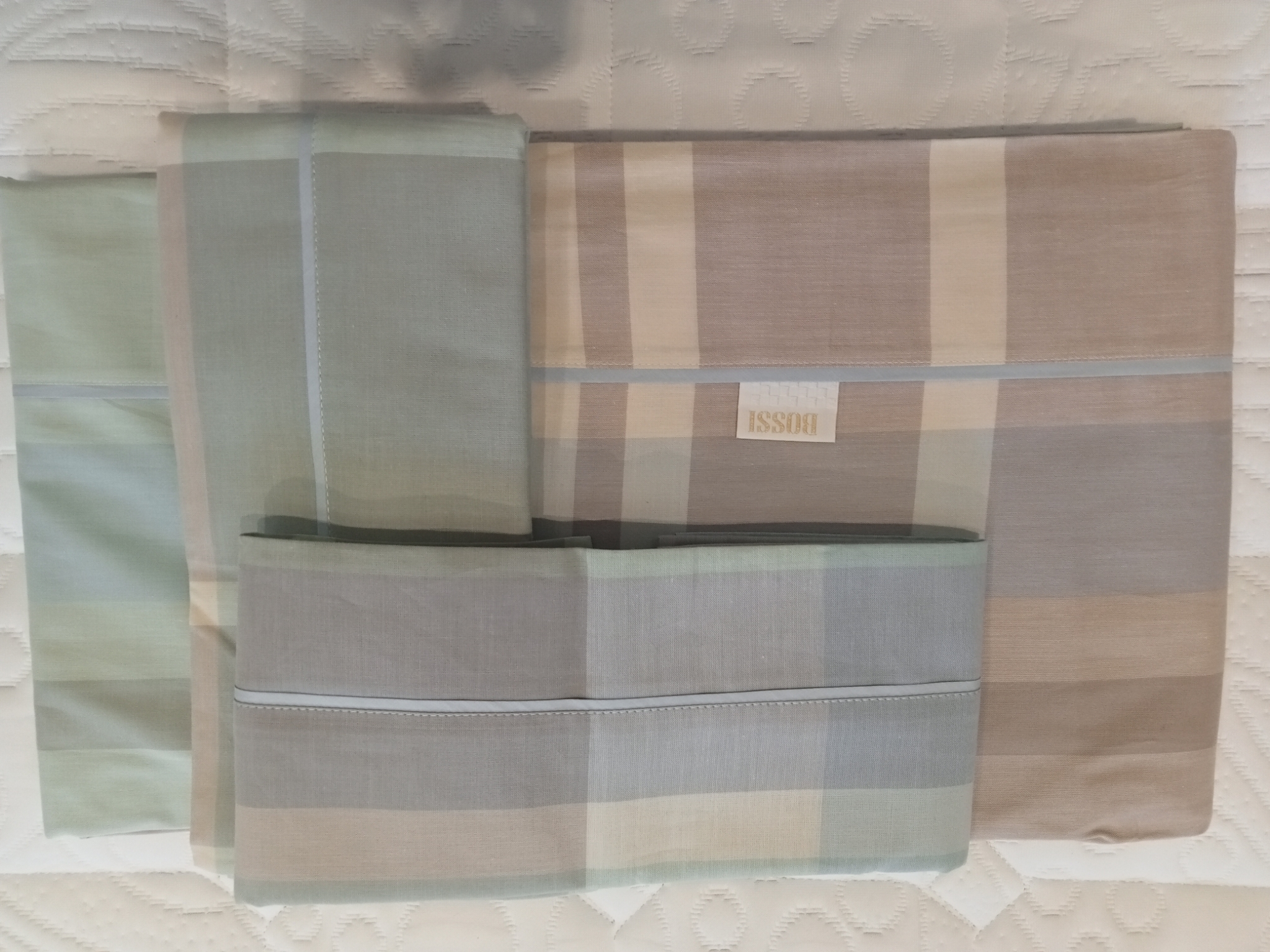 Parure lenzuola matrimoniale Almond Bossi var. 7245 CB1200551