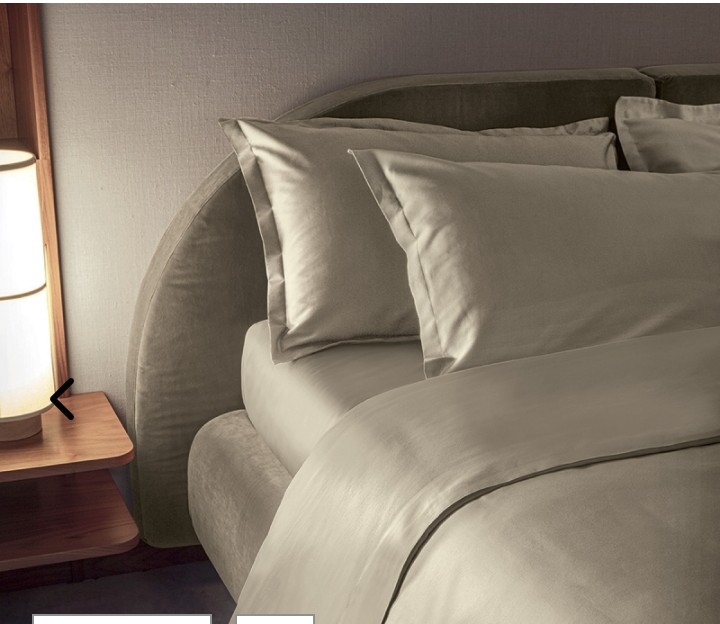 Completo lenzuola matrimoniale in raso Trecento Fazzini var. 4  1498/22