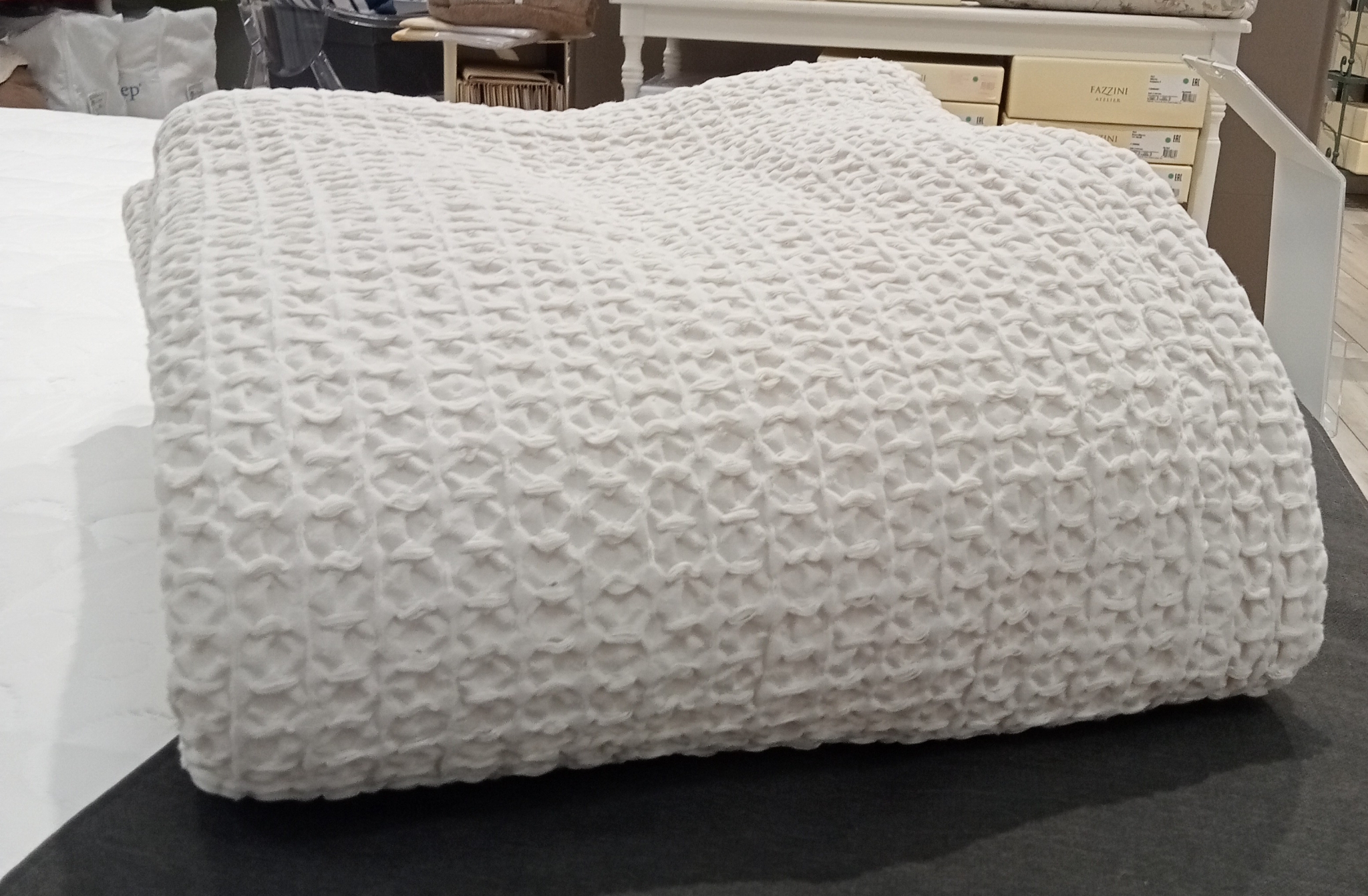 Copriletto matrimoniale Nettare Fazzini var. 61 panna