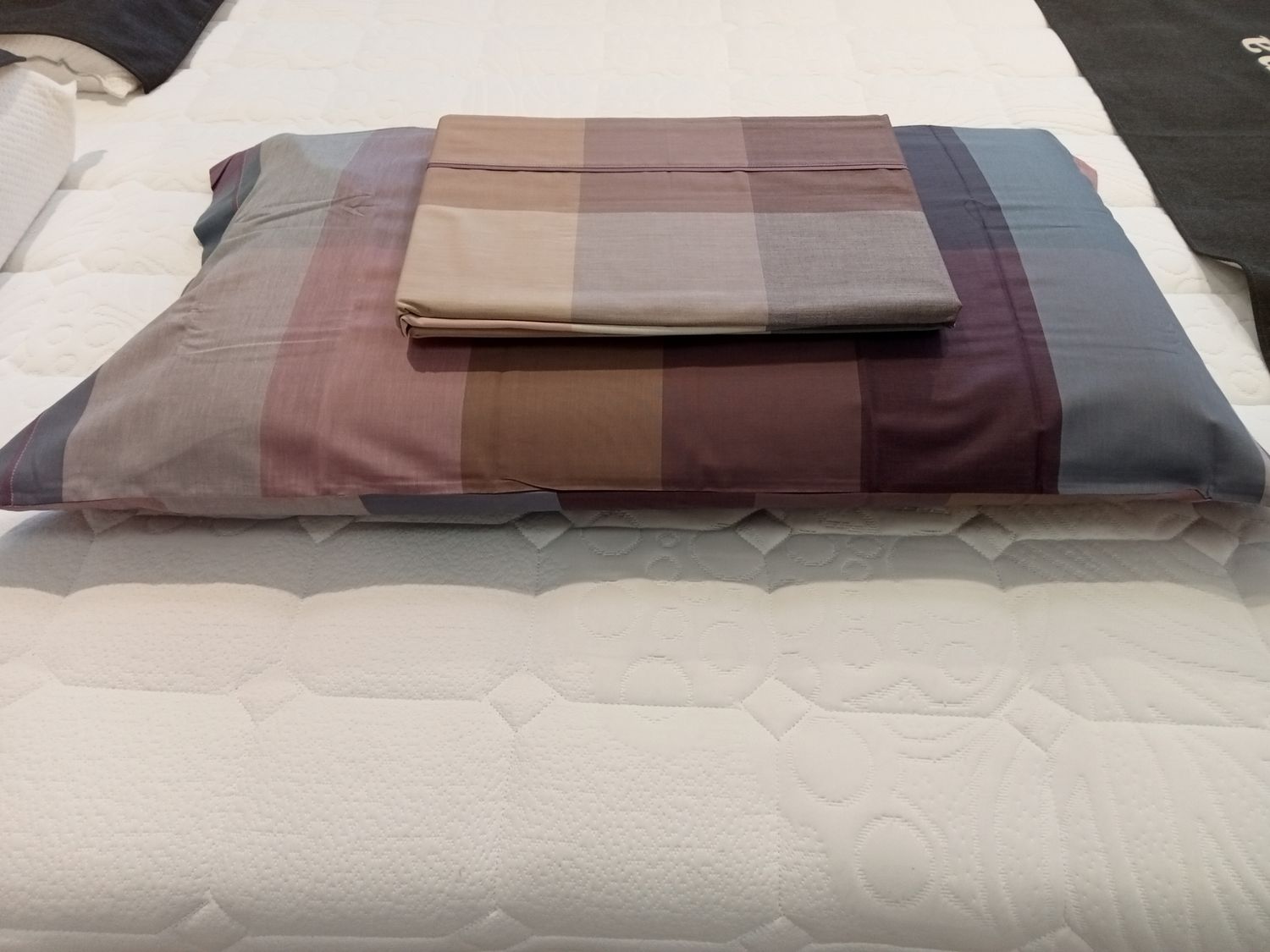 Parure lenzuolo 1 piazza Cora Bossi var. 7410. CB1241664