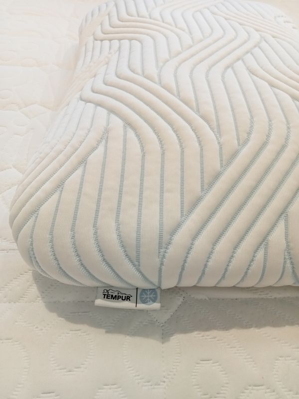 Cuscino Tempur Arch SmartCool Pillow Small