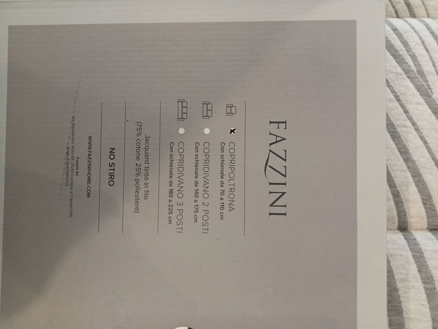 Copripoltrona var. 143 ciclamino Fazzini