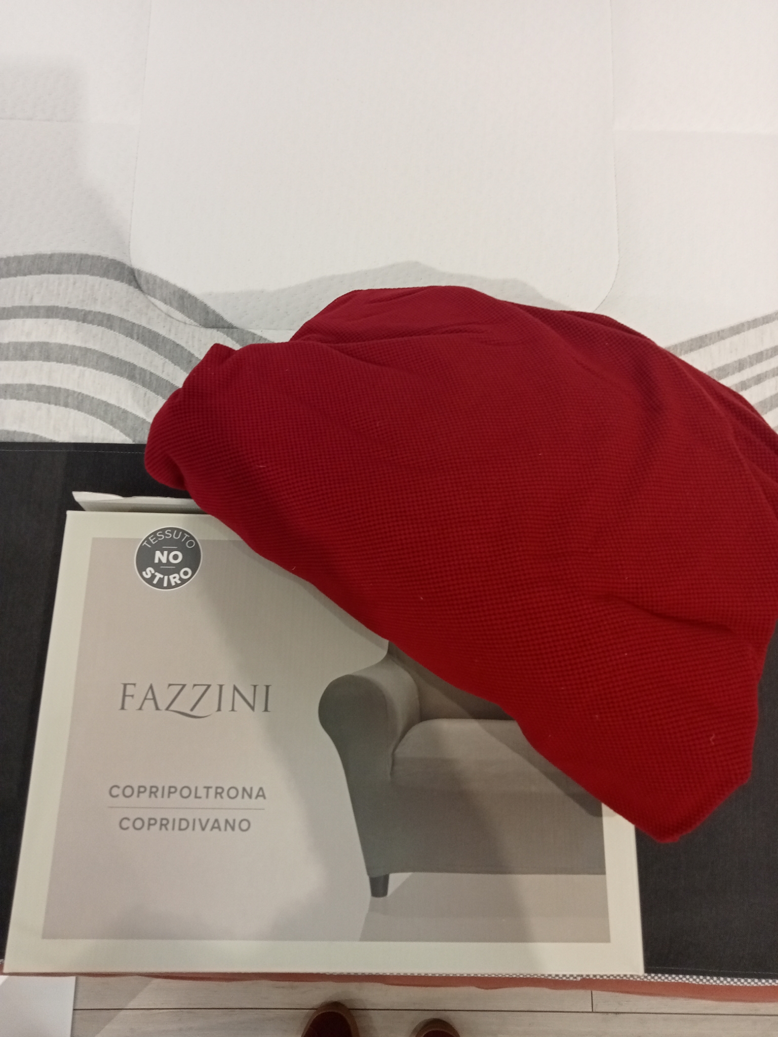 Copridivano 2 posti var. 6 bordeaux Fazzini