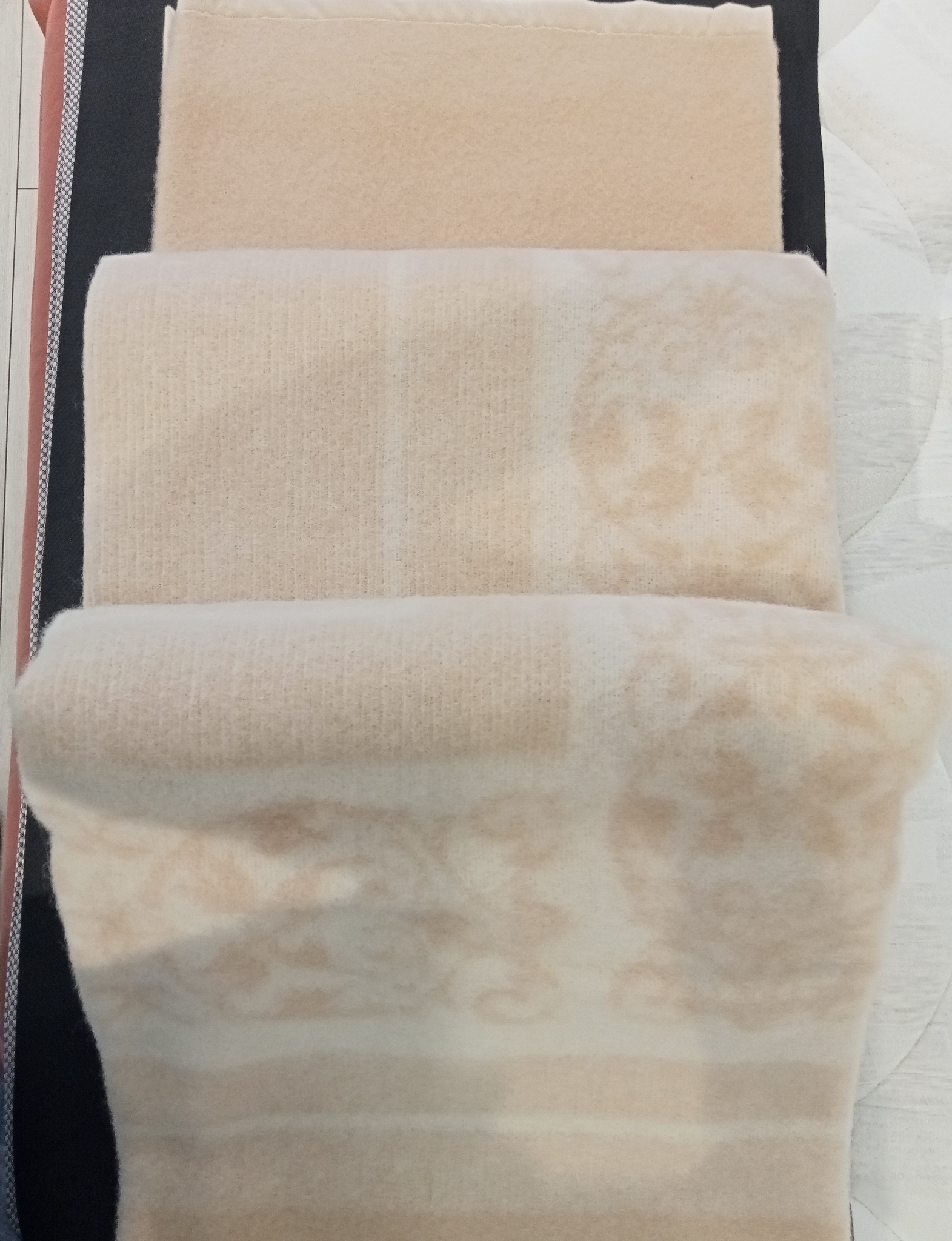 Sottocoperta 1 piazza Greta var. 220 Somma  40 22764