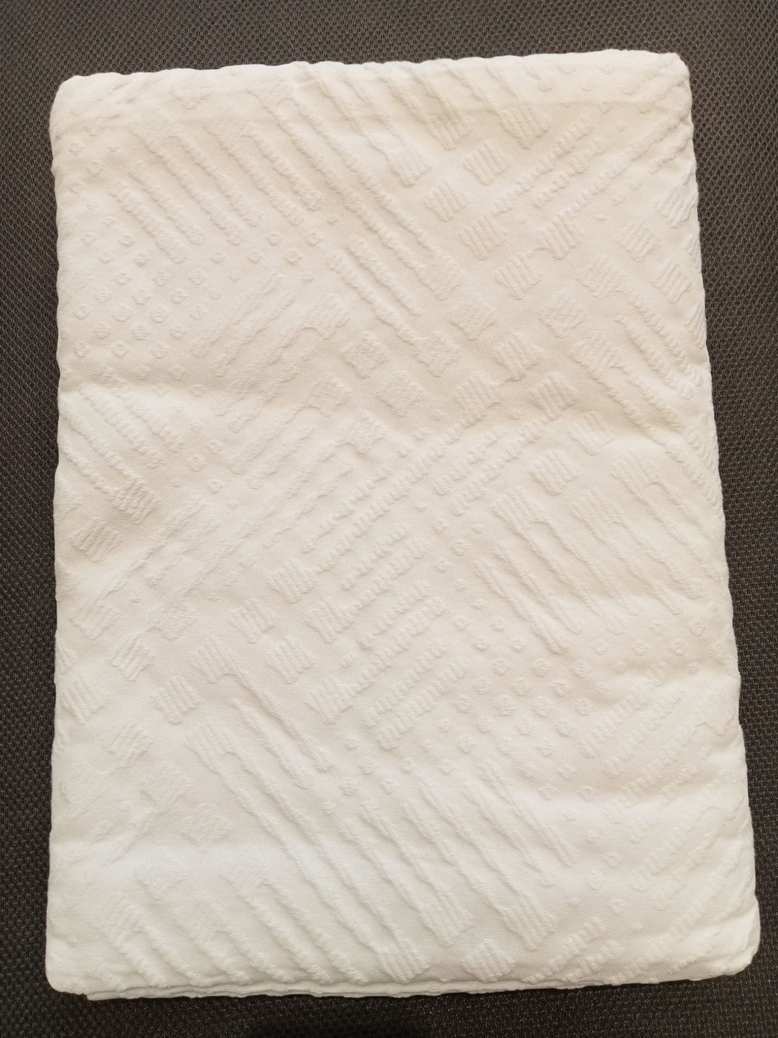 Copriletto 1 piazza e mezzo bianco jacquard Tokio GFFerrari