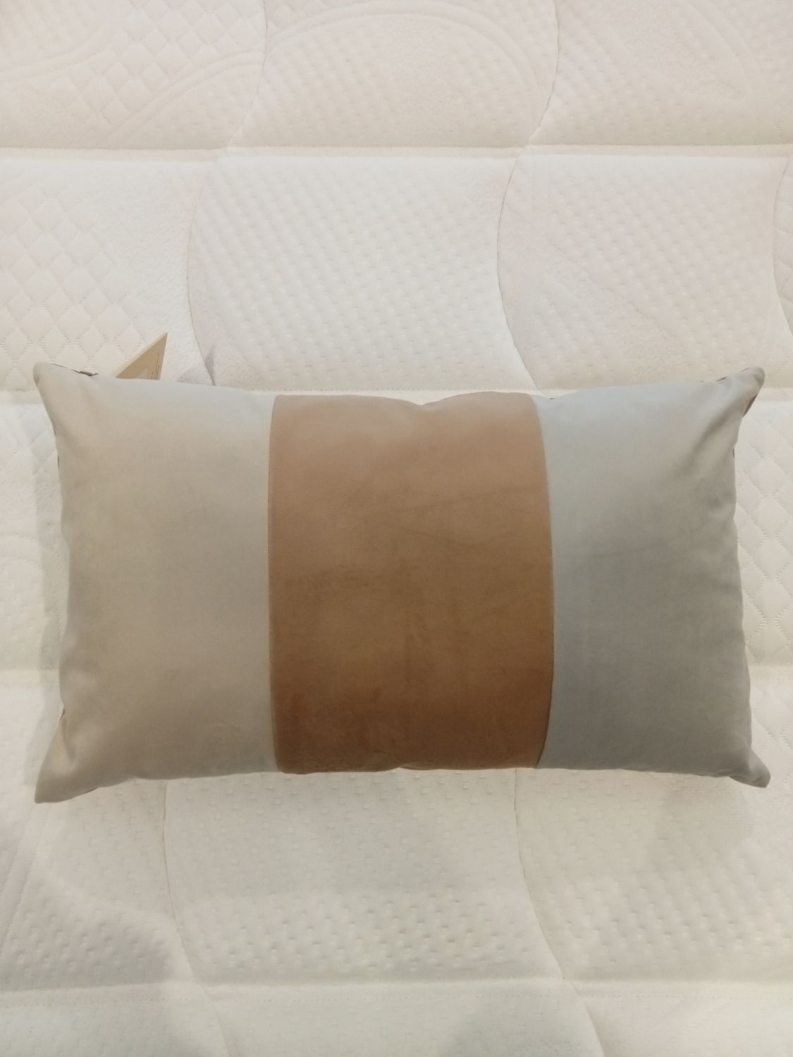 Cuscino arredo velluto Arcimboldi var. 4 cammello Fazzini Atelier  1705/25