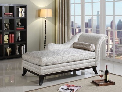 CHAISE