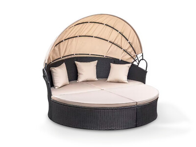 Outdoor Canopy Daybed, Cushions /Pillows: Off-white