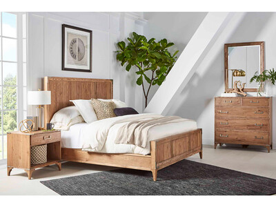 Natural Oak Nightstand