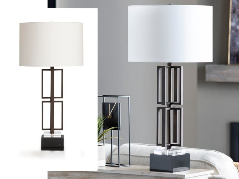 Metal Framework Design Table Lamp
