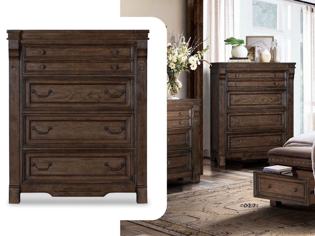 Grand Distressed 4 Drawer Chest, Wood