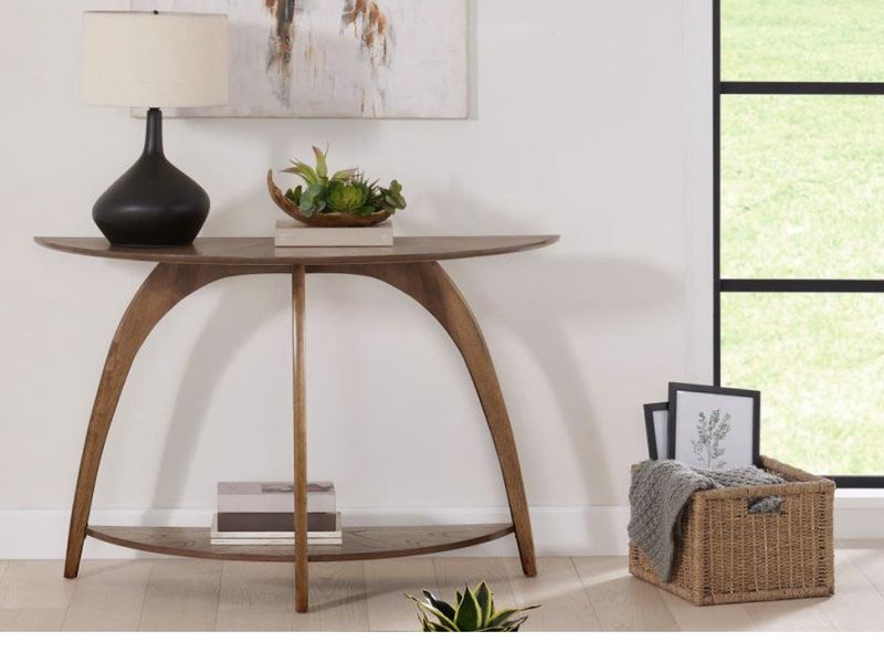 Starburst Round End Table in Warm Nutmeg