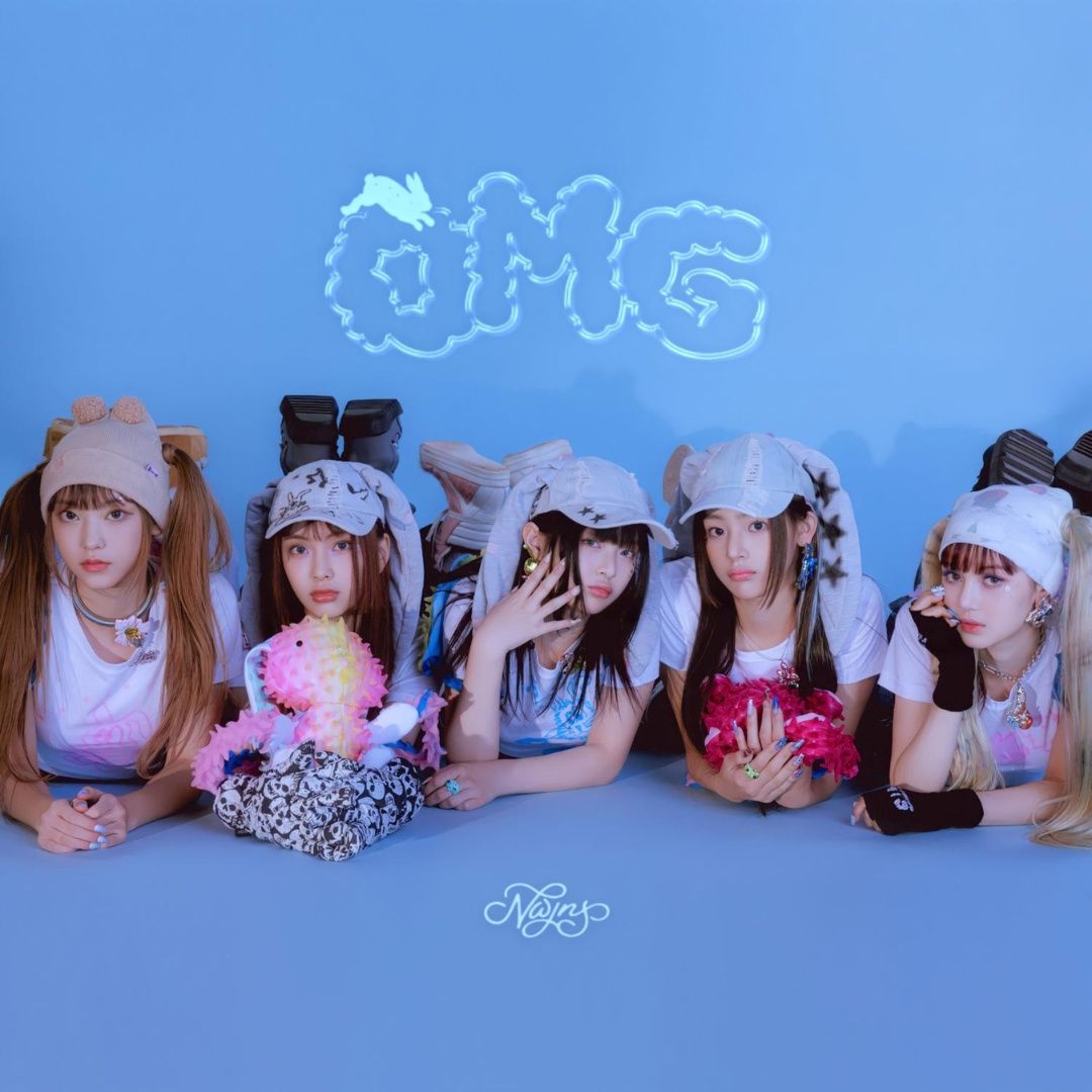 NewJeans | OMG | CD