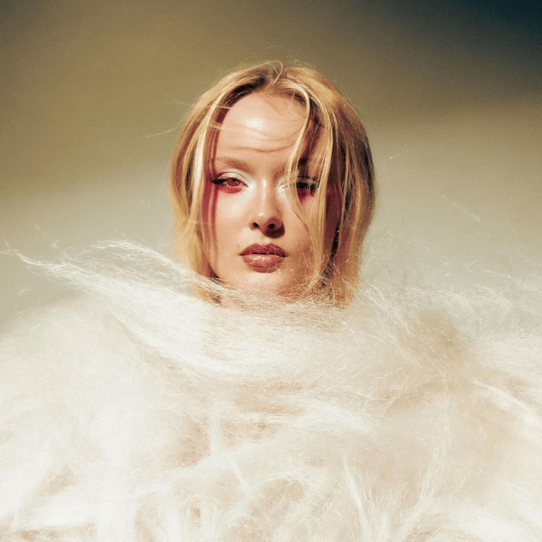 Zara Larsson | Venus | CD 205