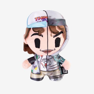 DZNR Stranger Things: Dustin Plush
