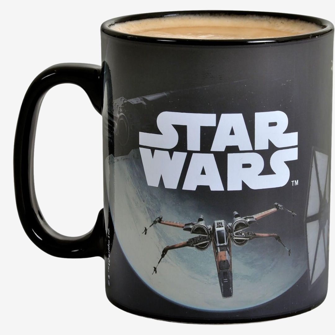 King Size Star Wars Space Battle Heat Change Mug