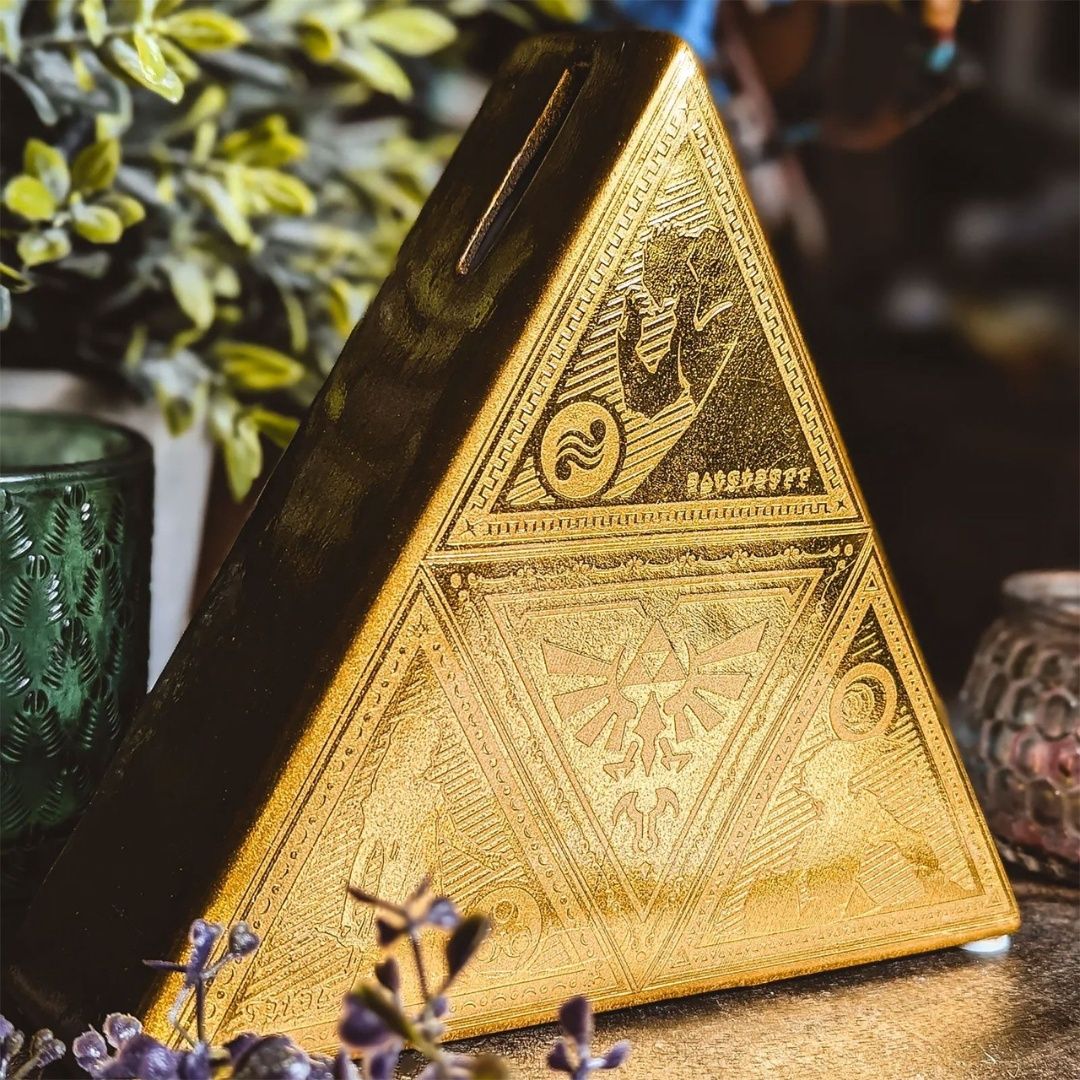 The Legend Of Zelda (Triforce) Shaped Money Bank