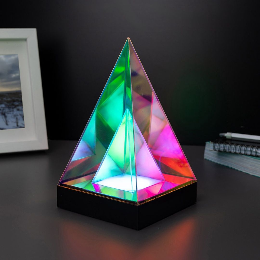 Holographic Pyramid Lamp | Black Base