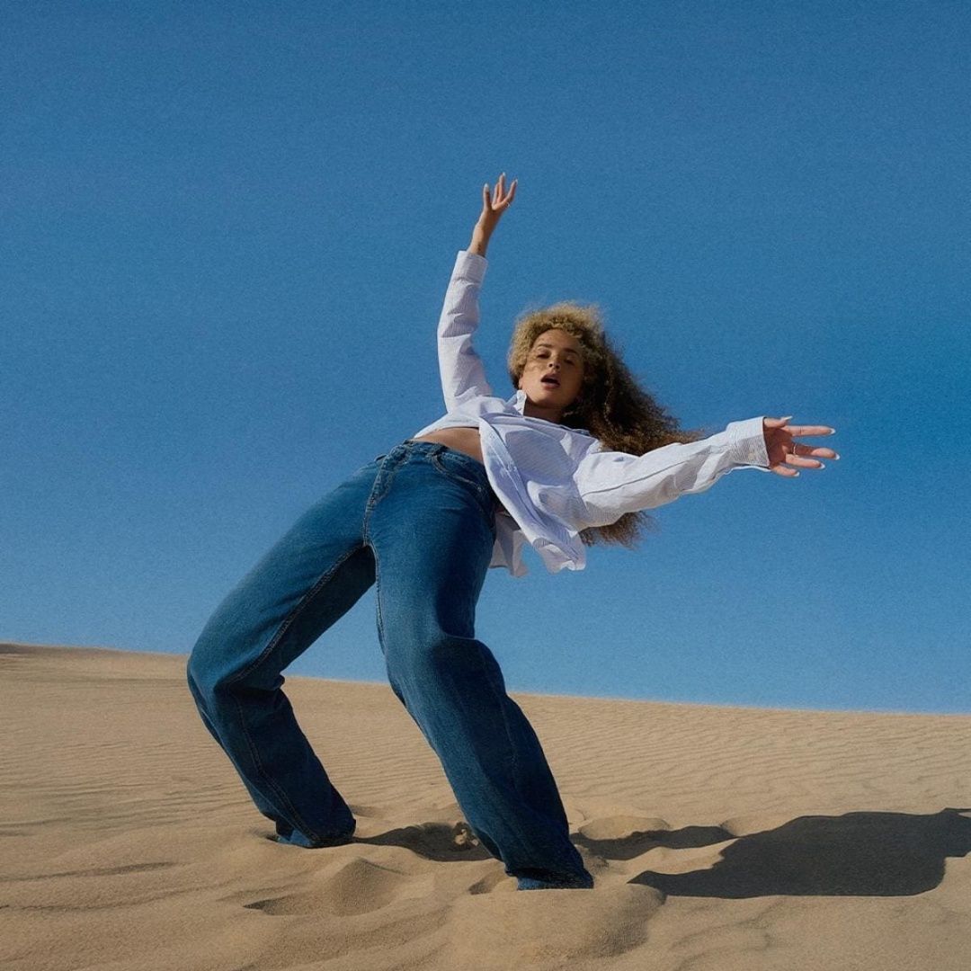 Ella Eyre | everything, in time | CD 196