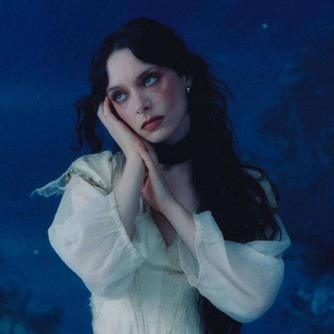 Holly Humberstone | Cruel World | CD 54