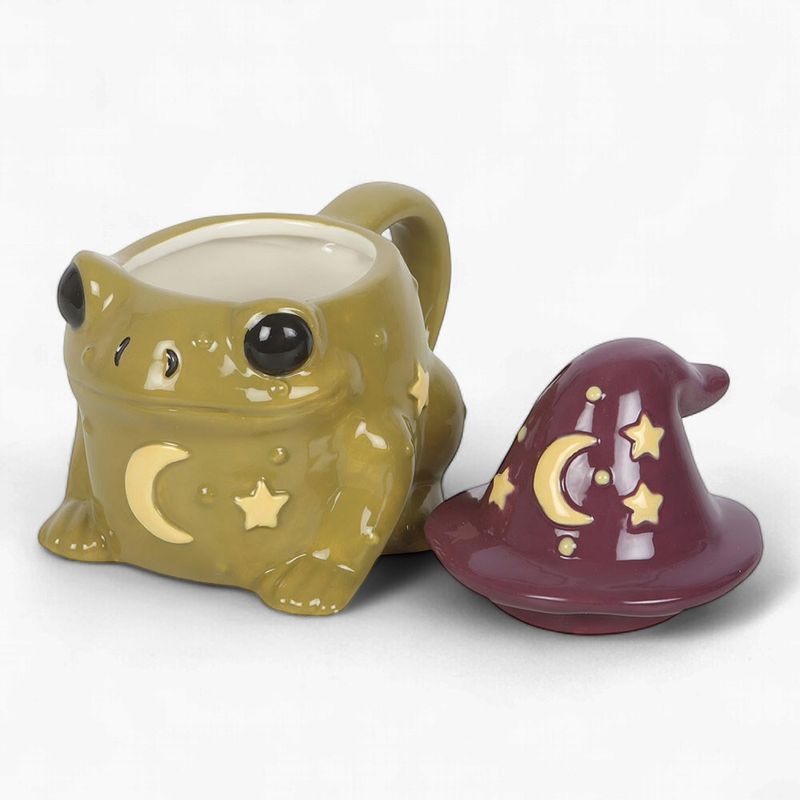 Magic Toad Shaped Mug with Spoon