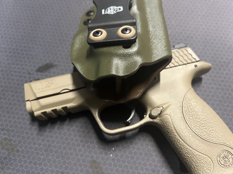 M&P 9/40 4.25 Double Kydex Holster