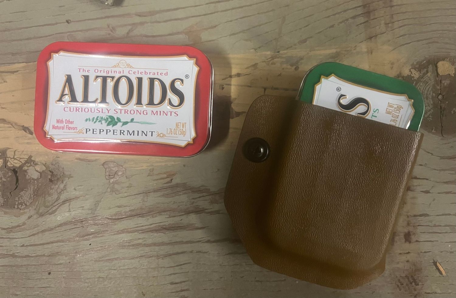 Custom Kydex Altoids Can Holder