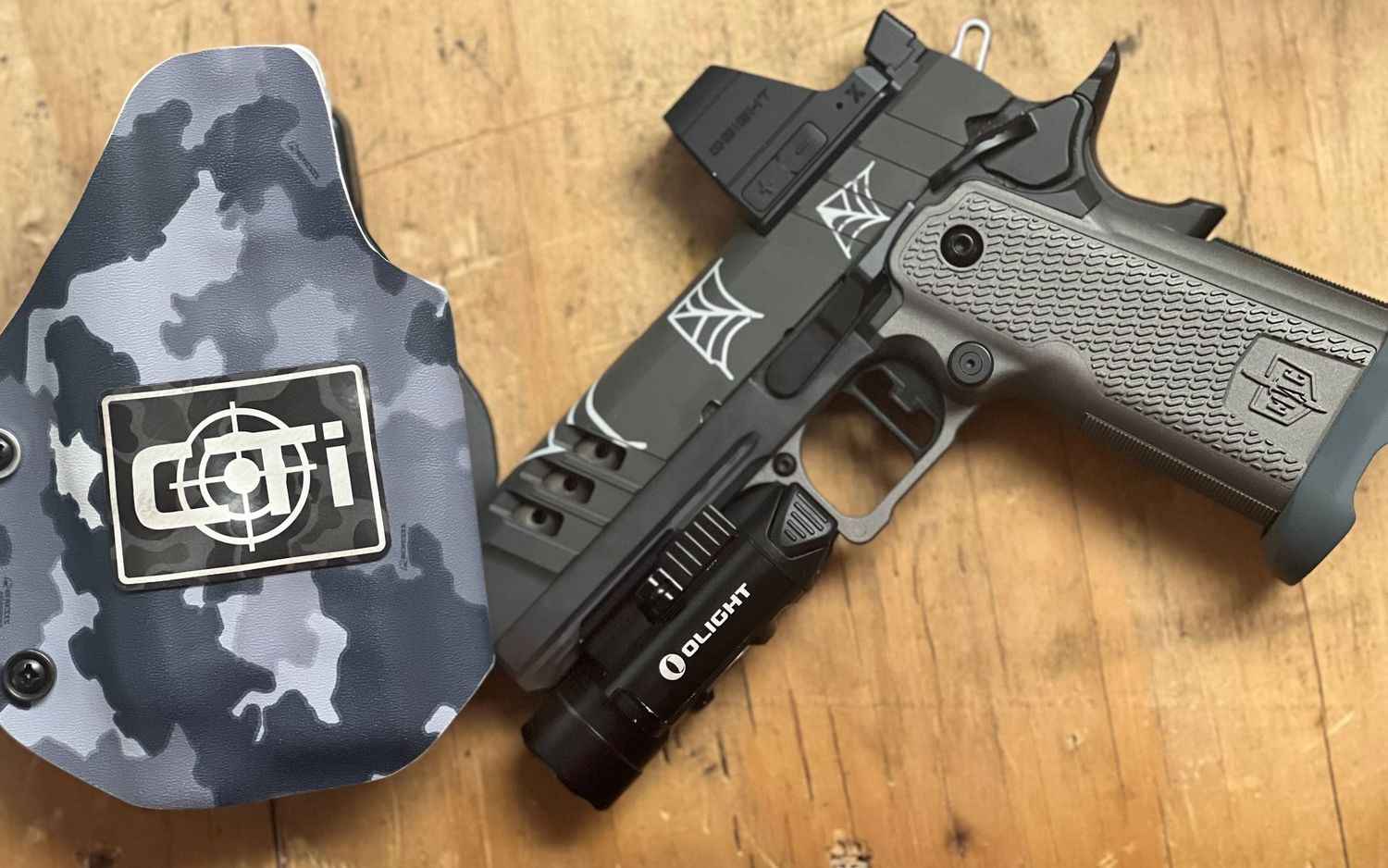 DS 4.25 Holster DS 4.25 Holster